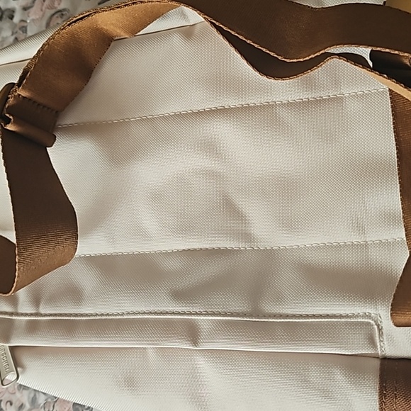 Herschel Supply Co - Picture 7 of 12